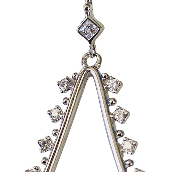 NEW Kendra Scott Bea Crystal Drop Frame Hoop Earrings - Picture 3 of 16